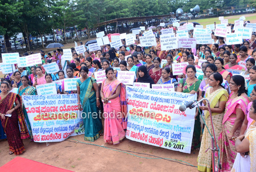 Anganwadi workers 1